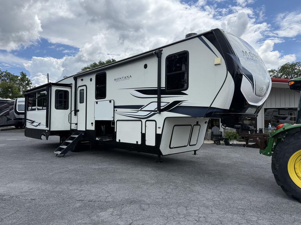 2022 Keystone Montana 385br